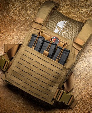 What Is The MOLLE System & Why You Need It! 6 laser cut MOLLE on the Achilles plate carrier