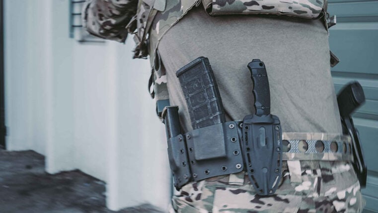 10 Best Tactical Fixed Blades for Self-Defense and Survival 17 17 21 02 57 use lifestyle edited