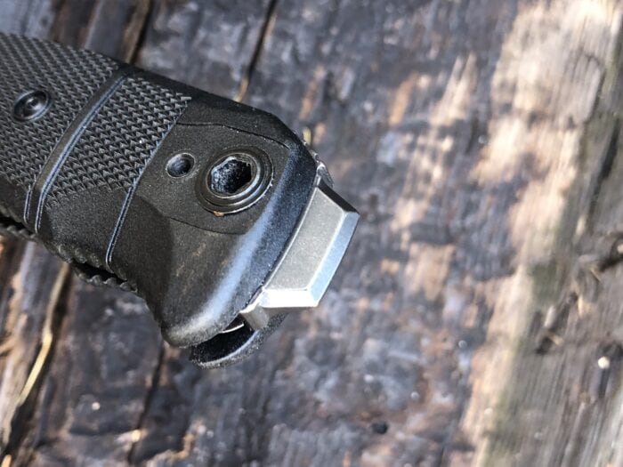 SOG SEAL XR Knife Review: The Ultimate Hard-Use Tactical Folder 11 SOG SEAL XR - The best heavy duty folding knife