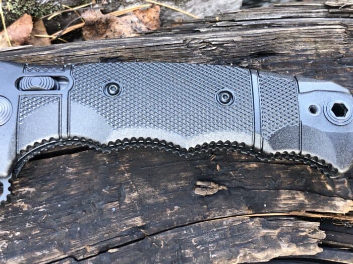 SOG SEAL XR Knife Review: The Ultimate Hard-Use Tactical Folder 6 SOG SEAL XR - The best heavy duty folding knife