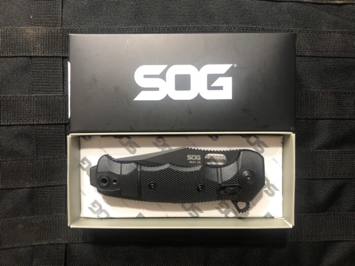 SOG SEAL XR Knife Review: The Ultimate Hard-Use Tactical Folder 4 SOG SEAL XR - The best heavy duty folding knife