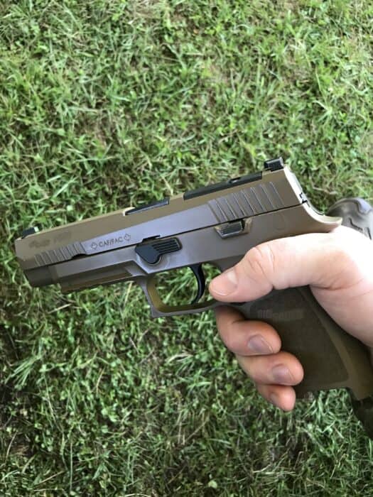 SIG SAUR P320-M17 (C22)