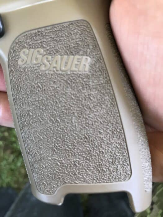 Sig Saur P320-C22 grip stipling