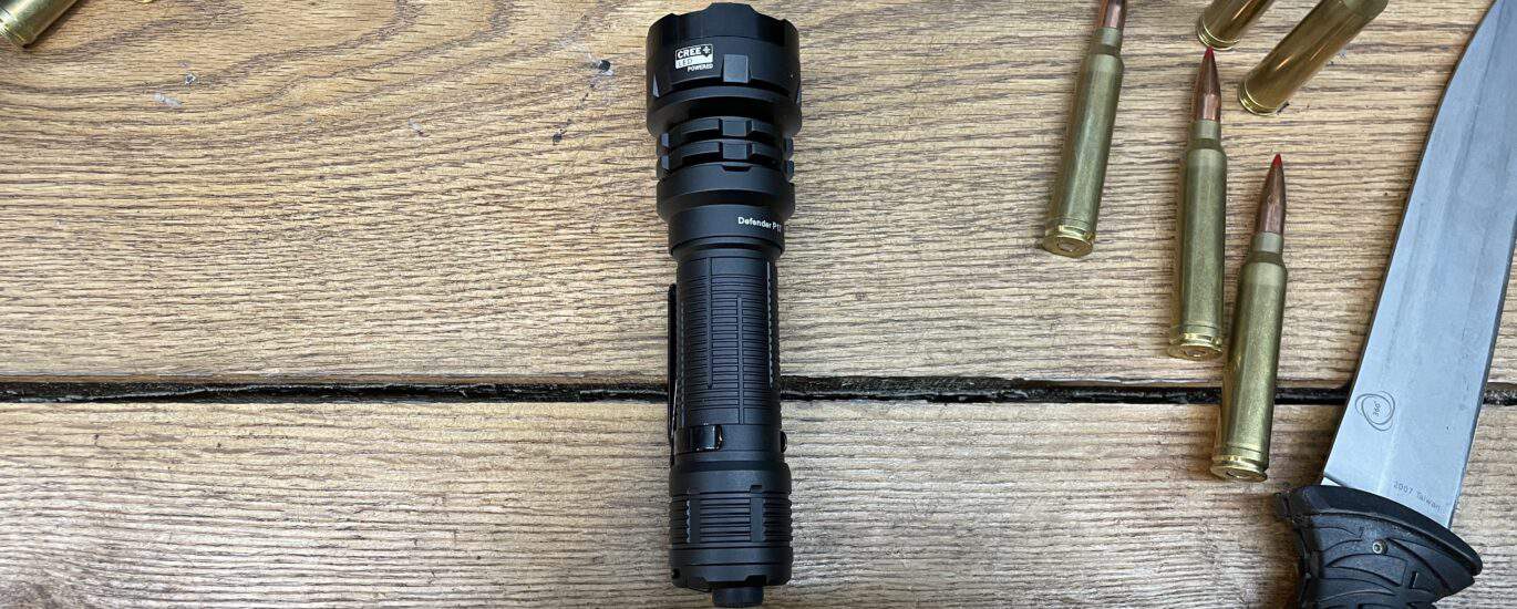 Acebeam defender P17 tactical flashlight, 4900 lumens