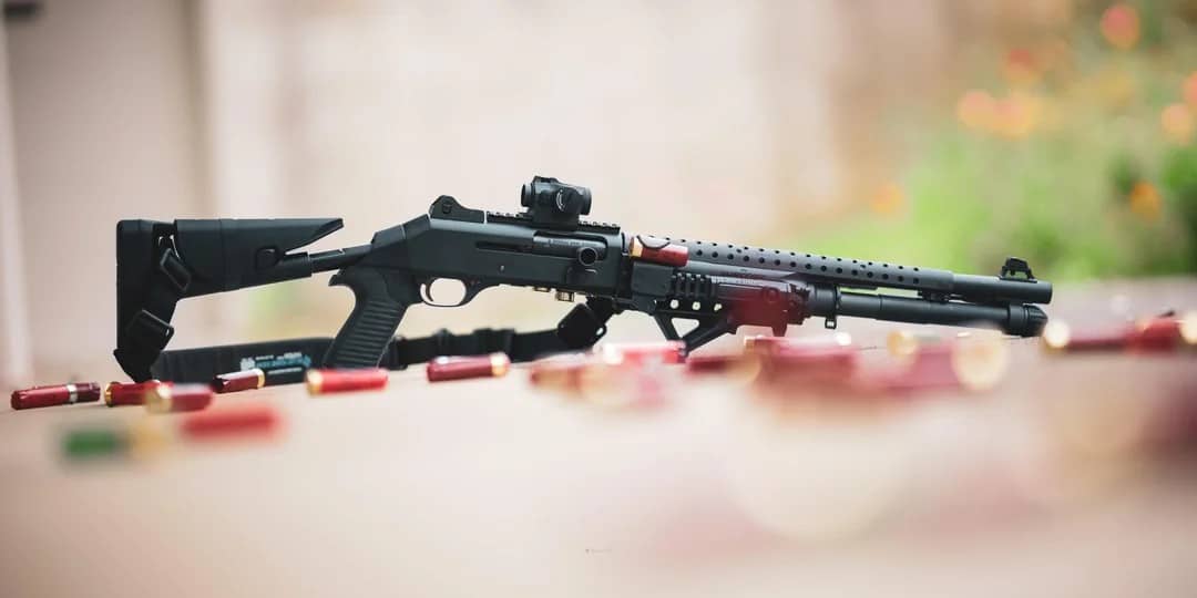 Benelli M4 Tactical SHotgun
