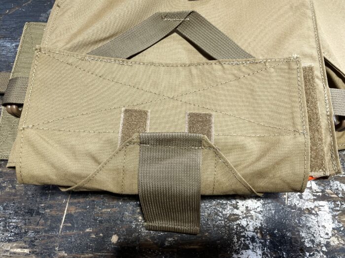 Condor Cyclone Review: The Plate Carrier For Every Man 15 THE CONDOR CYCLONE PLATE CARRIER HAS EASY OPEN HANDLE FOR BOTH THE CUMMERBUND AND THE PLATE BAGS
