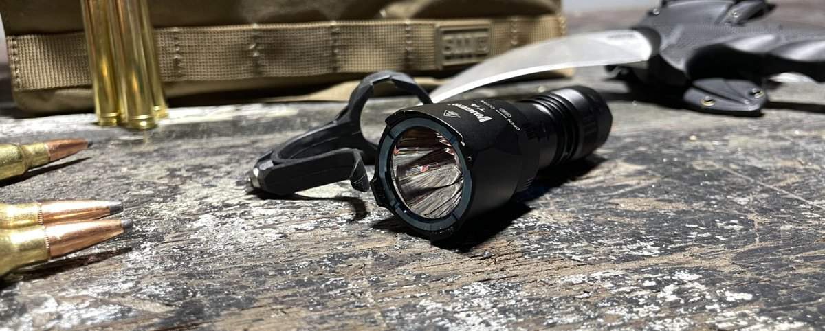 Wuben T4 tactical flashlight