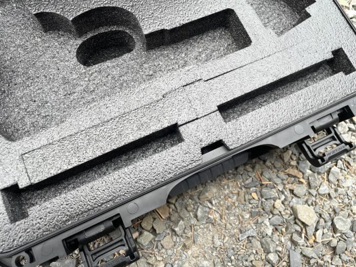 the Nanuk 910 2UP Classic Gun Case also has slots for single stack magazines