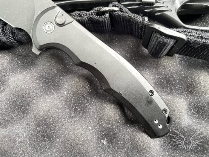 Civivi Praxis Review: Affordable Performance and Everyday Reliability 26 The CIVIVI Praxis tactical knife