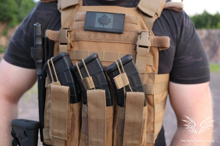 Sierra 3 Tactical Knife Review: Strong, Tough, and Combat Ready 20 The Sierra 3 Tactical knife ISNT EASILY CUSTOMIZED AS IT CAN BE ATTACHED TO THE MOLLE WEBBING ON MANY PIECES OF TACTICAL GEAR