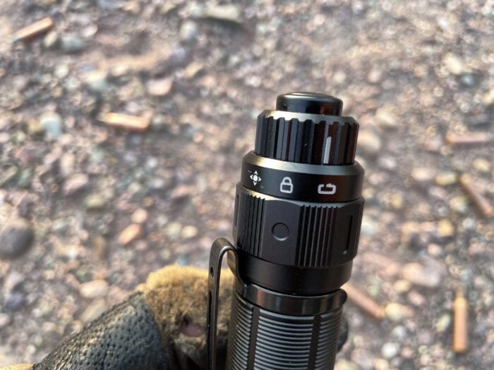Fenix TK22 TAC Tactical Flashlight Review: Annihilate the Darkness 10 The Fenix TK22 TAC Tactical Flashlight has a 3 postion mode selector