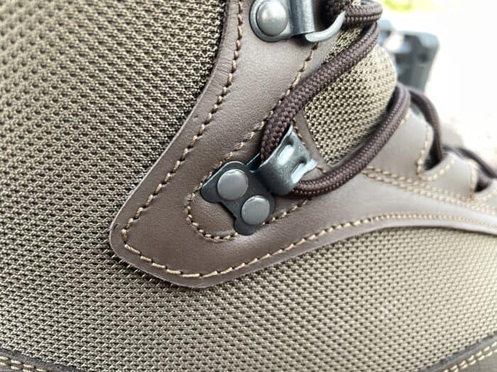 AKU Pilgrim DS Combat Boot Review: Trusted By Militaries Worldwide 10 AKU pilgrim ds combat boots has a solid lace locking system which prevents your laces from slipping