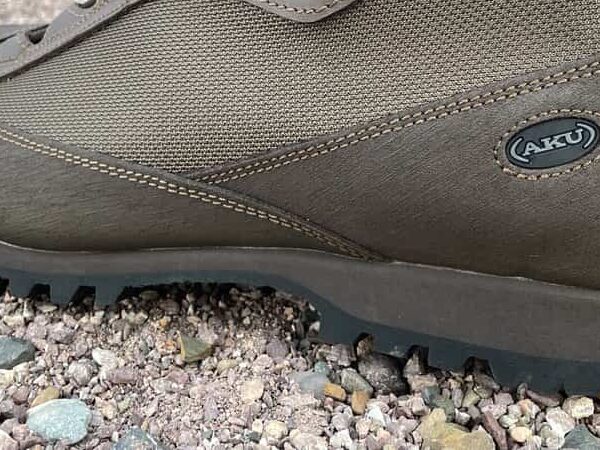 AKU Pilgrim DS Combat Boot Review: Trusted By Militaries Worldwide 15 AKU pilgrim ds combat boots uses a solid nylon for the webbing on the upper boot