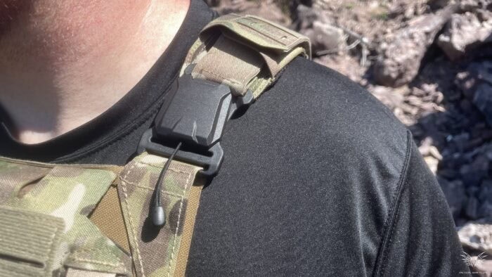 Lorica Primus Plate Carrier Review: Modular, Laser-Cut & Made in Canada 15 The LORICA Primus plate carrier has a QR buckle on one of its shoulder straps