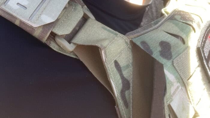 Lorica Primus Plate Carrier Review: Modular, Laser-Cut & Made in Canada 35 the shoulder straps being straight up from the carrier instead of being angled out from the carrier to better align with natural angle or a persons traps causes the straps to pull out and not sit flush against the body